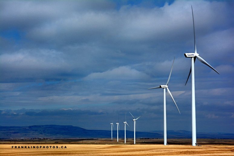wind turbines Canada prairies
